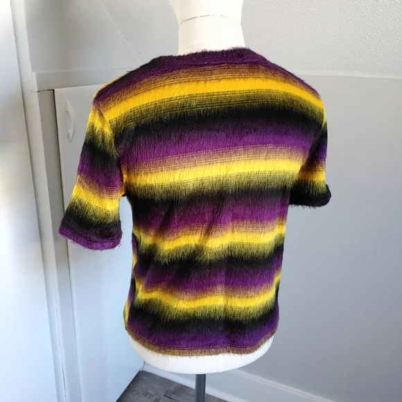 Zara | fuzzy textured tee - Picture 3 of 5